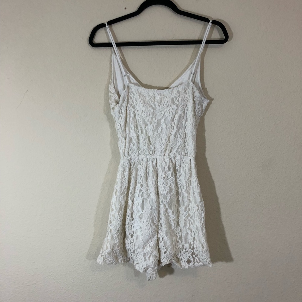 Hollister lace tank romper - Picture 2 of 6
